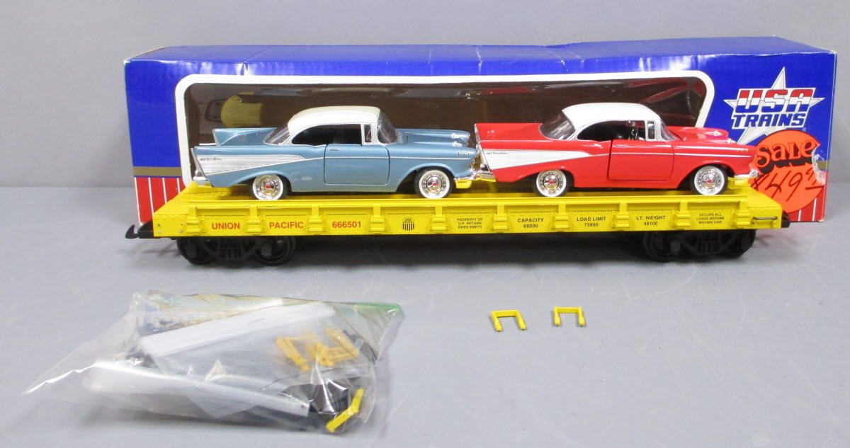 USA Trains R1722A G Union Pacific Auto Flatcars with Load #666501