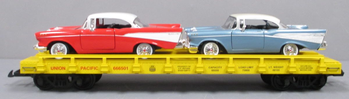 USA Trains R1722A G Union Pacific Auto Flatcars with Load #666501