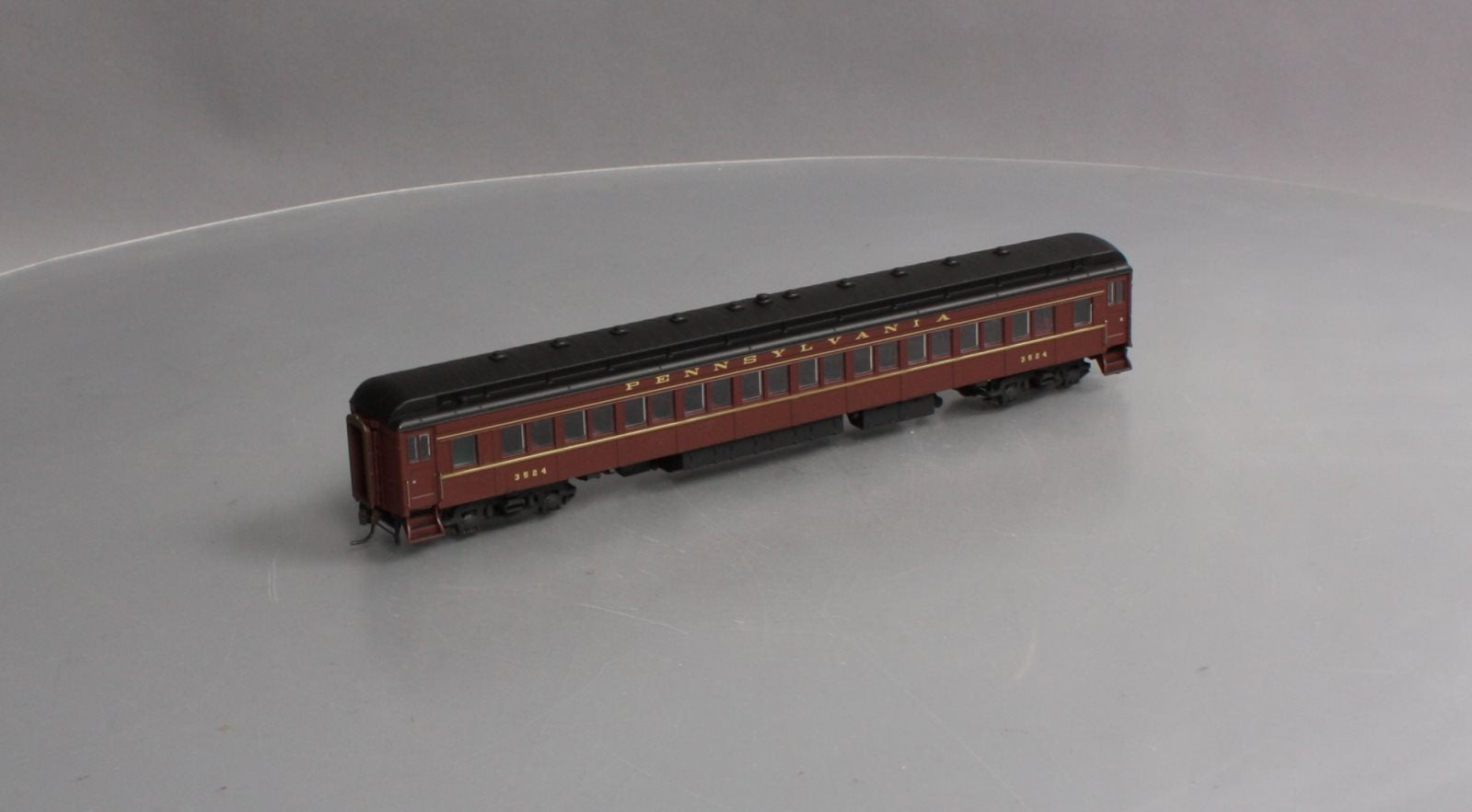 Broadway Limited 4963 HO Pennsylvania P70R Passenger Car with Ice AC #3524