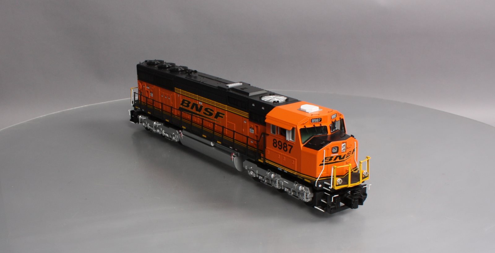 MTH 20-2957-1 BNSF SD70Mac Diesel Engine w/PS2 #8987 (Hi-Rail Wheels)