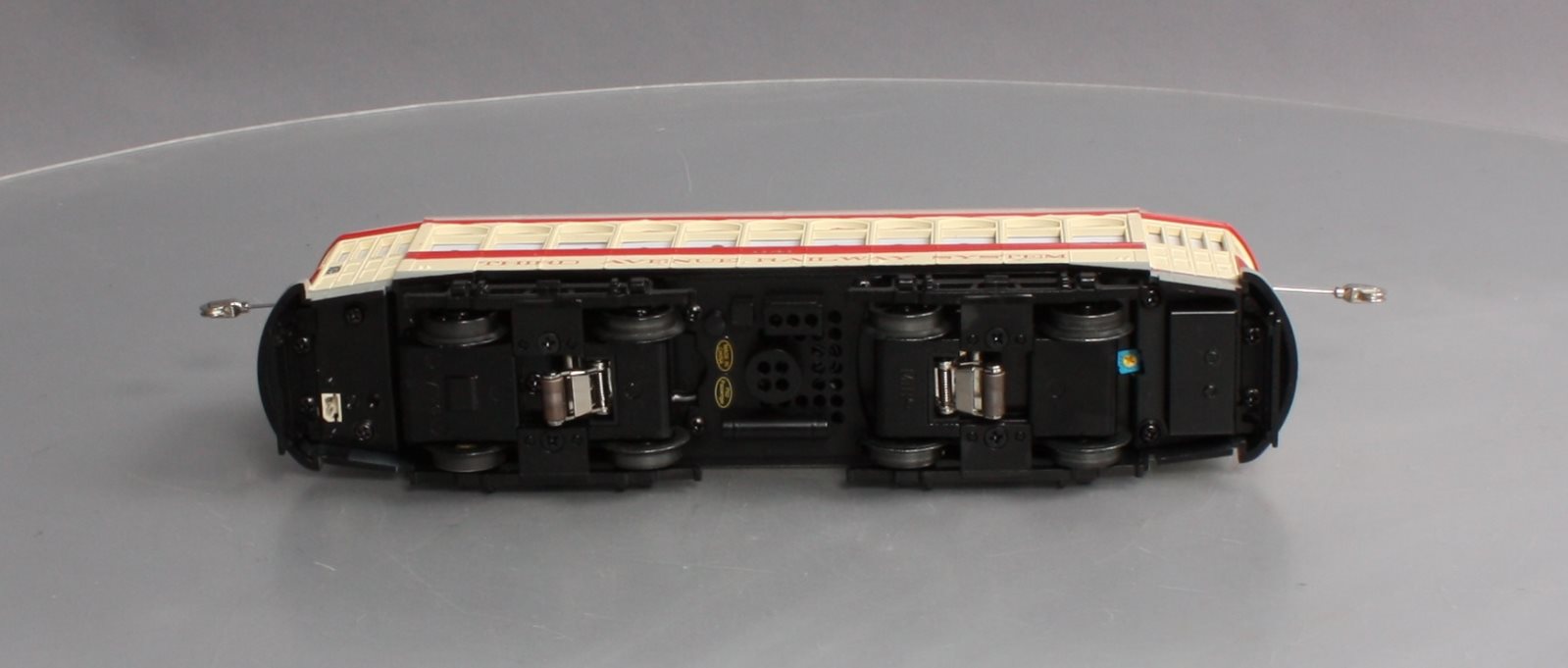 MTH 30-5106-1 O Gauge New York Transit Brill Trolley w/PS2 #1144
