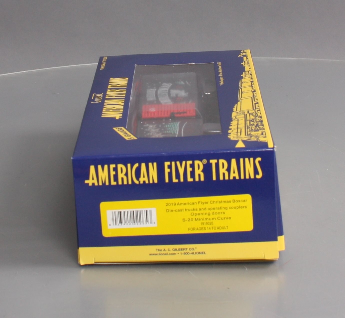 American Flyer 1919320 S 2019 Christmas Boxcar