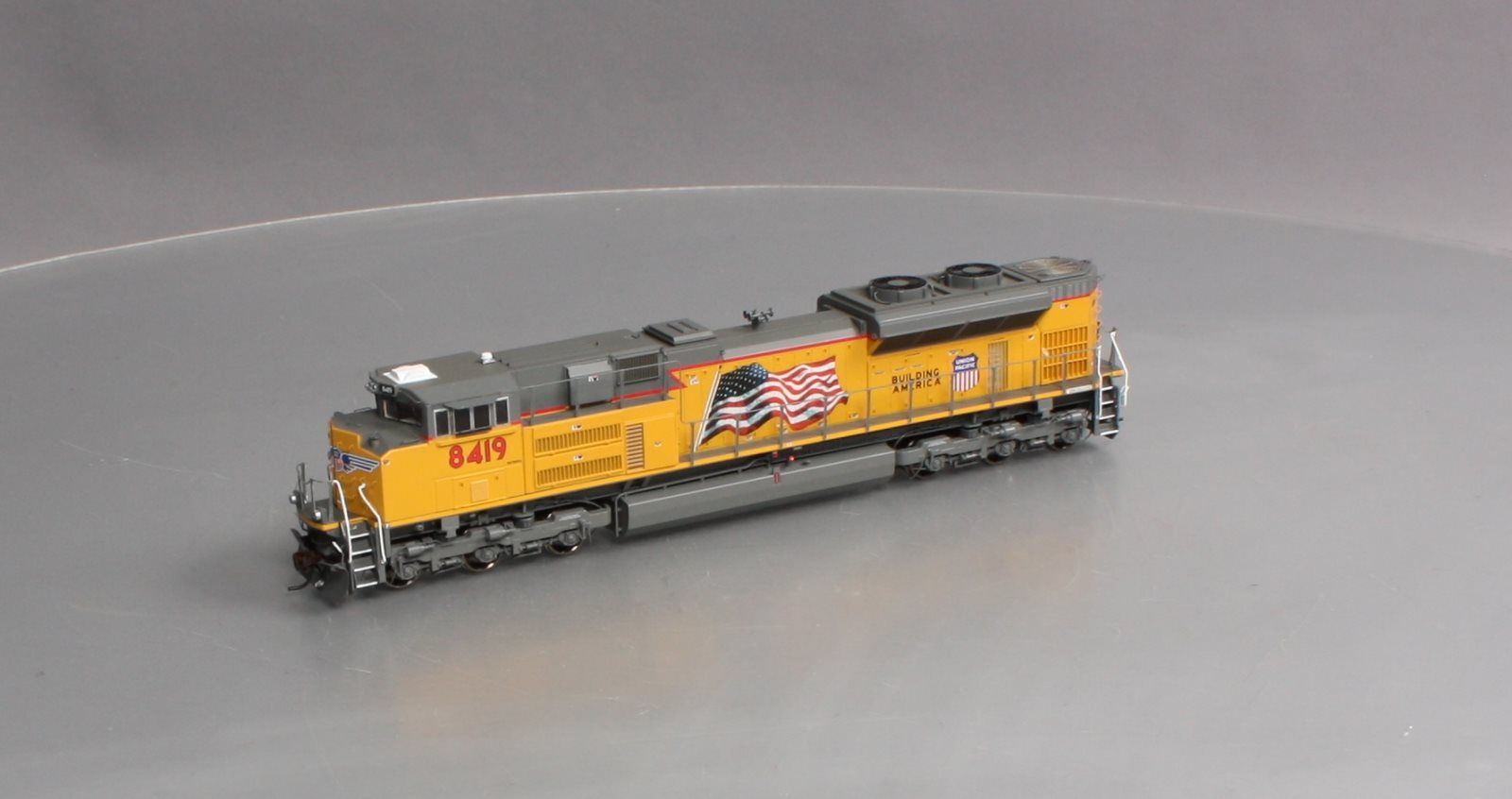 Athearn G68523 HO Union Pacific SD70ACe Diesel Locomotive #8419
