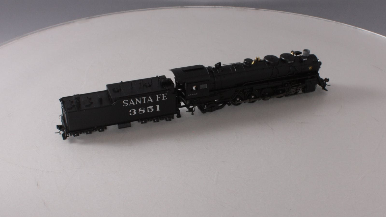 Broadway Limited 2195 HO ATSF 2-10-2 Steam Engine w/DCC & Sound #3851
