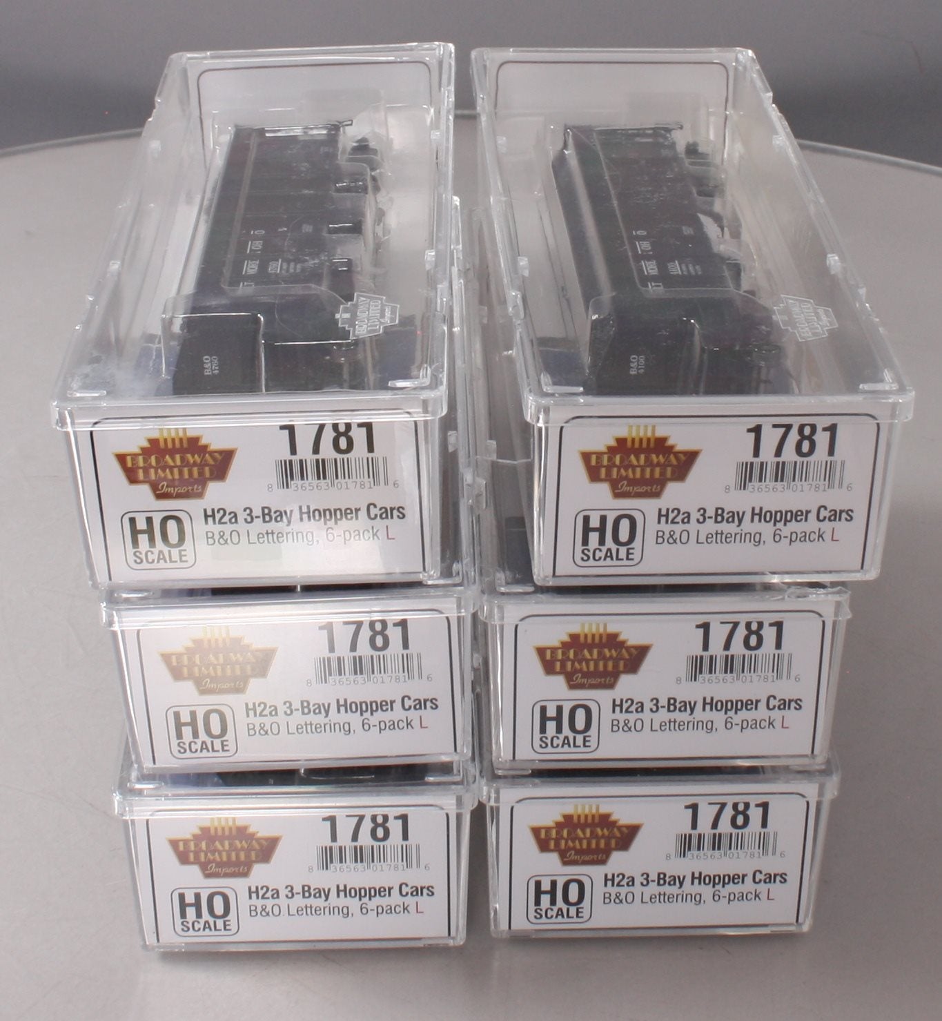 Broadway Limited 1781 HO Baltimore & Ohio Class H2a 3-Bay Hopper (6)