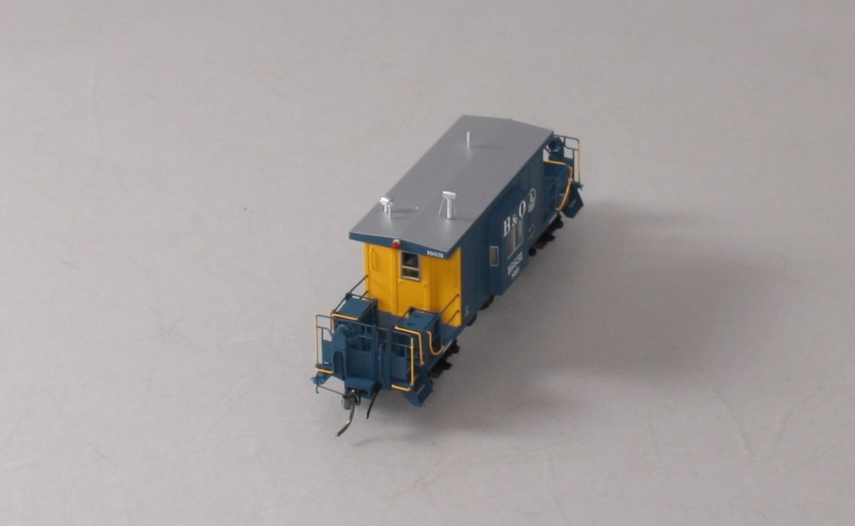 Bluford Shops 31120 HO B&O Bay Wndw Caboose #16631
