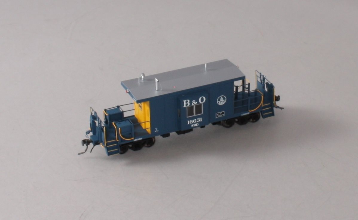 Bluford Shops 31120 HO B&O Bay Wndw Caboose #16631