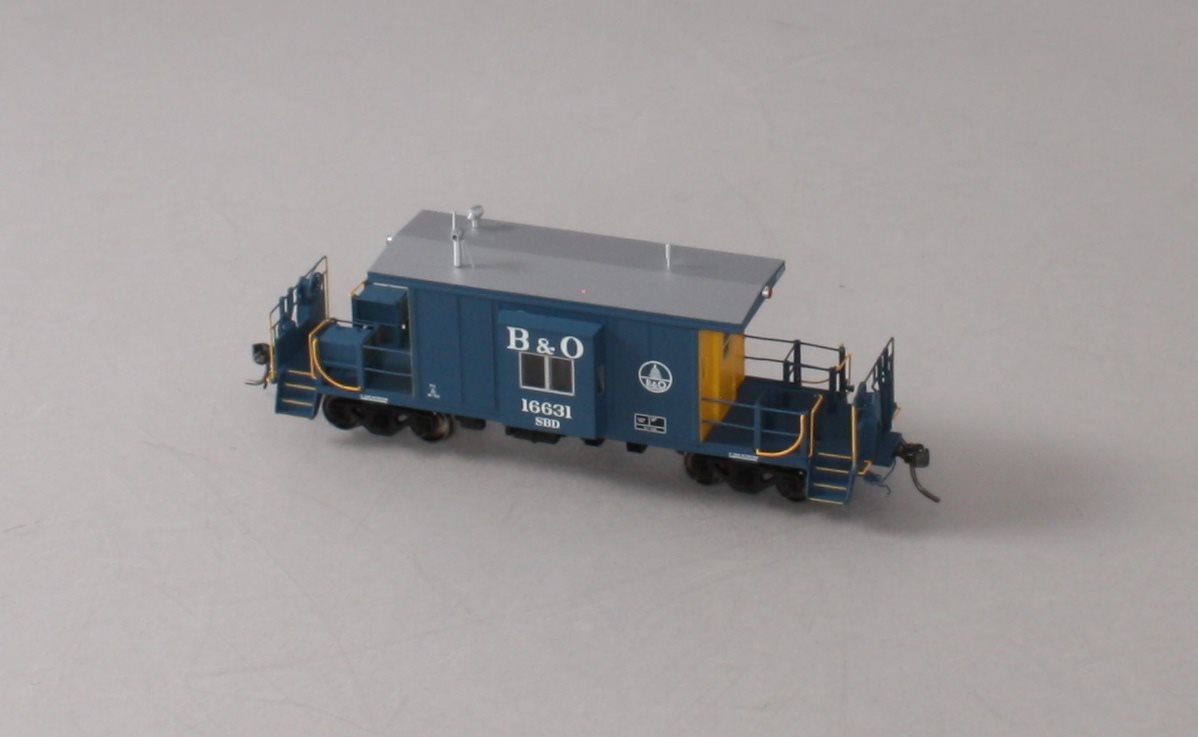 Bluford Shops 31120 HO B&O Bay Wndw Caboose #16631