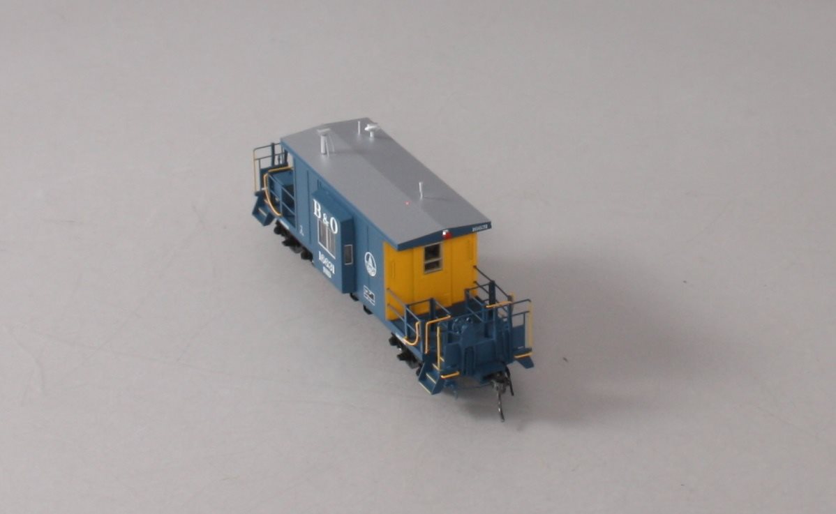 Bluford Shops 31120 HO B&O Bay Wndw Caboose #16631