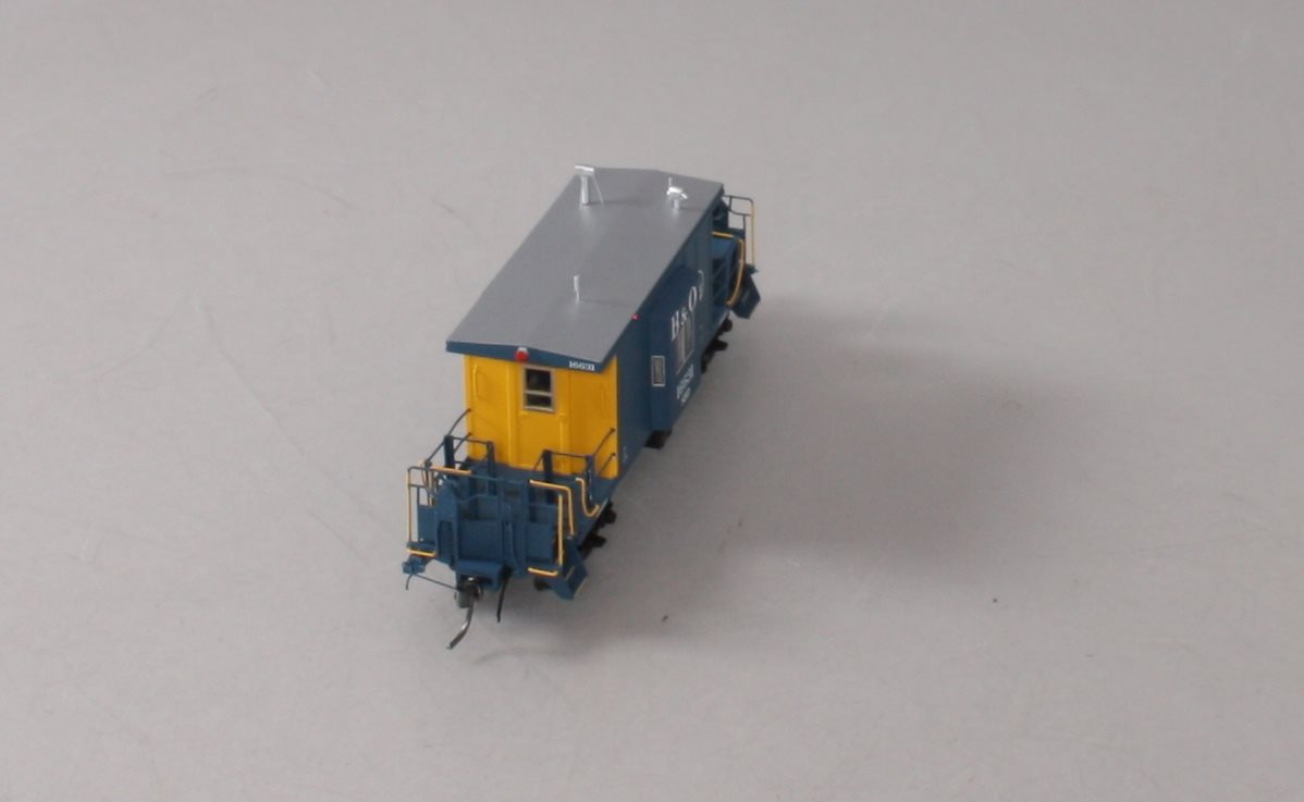 Bluford Shops 31120 HO B&O Bay Wndw Caboose #16631
