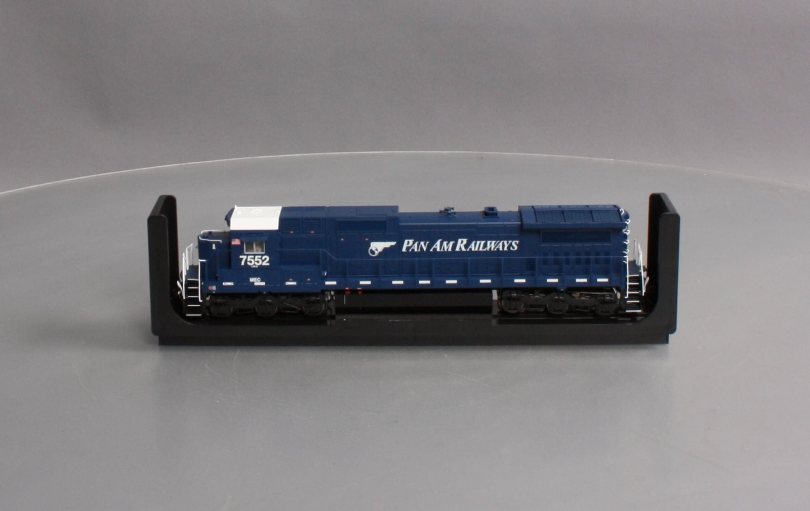 Atlas 10003129 HO Pan Am Railways Dash 8-40C Diesel Locomotive #7552