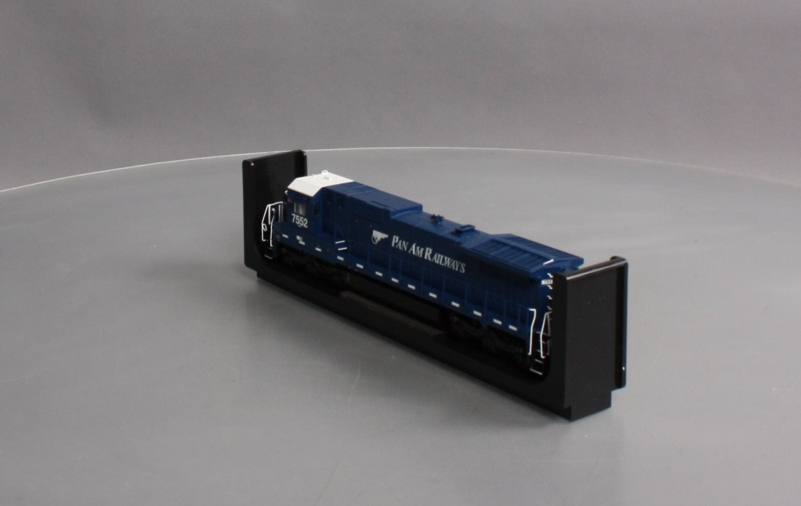 Atlas 10003129 HO Pan Am Railways Dash 8-40C Diesel Locomotive #7552