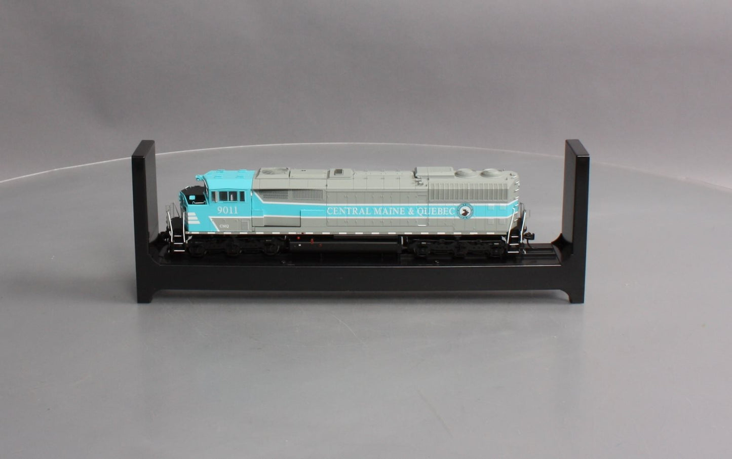 Bowser 24983 HO CM&Q SD40-2F Diesel Locomotive #9011