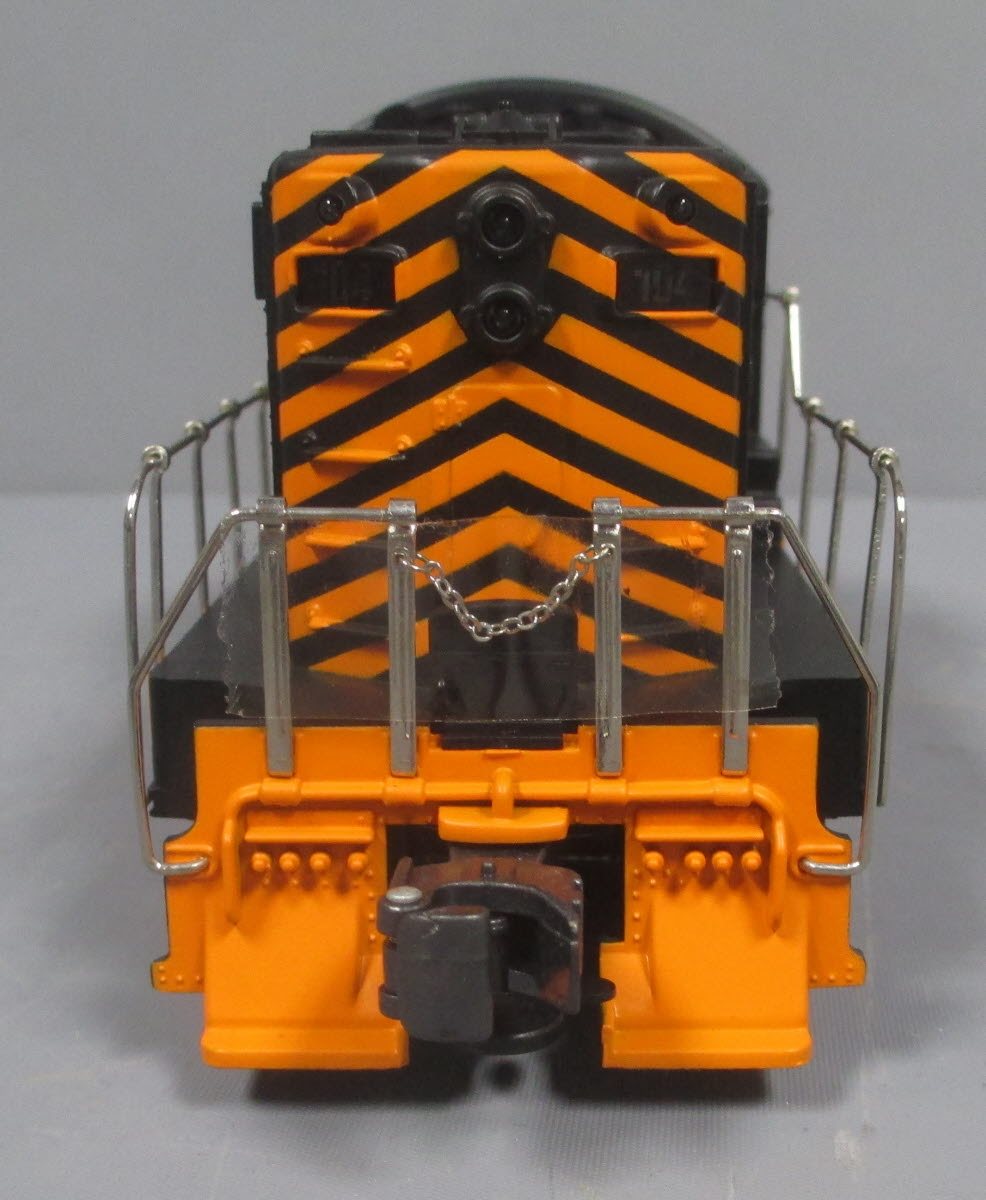 RMT 4372 O W&LE Powered BEEP Diesel Locomotive #104 – Trainz