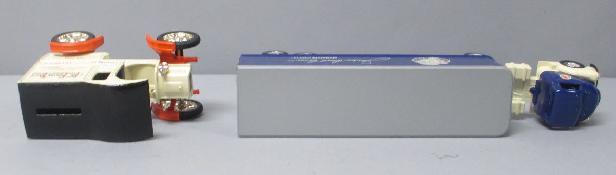 Lionel B557 Eastwood Lionel Joshua Lionel Cowen Signature Edition Trucks