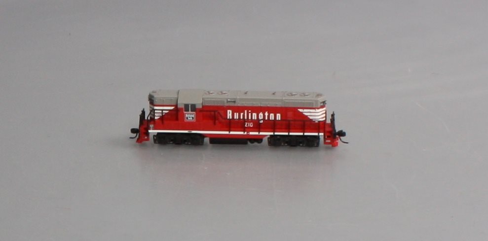 Atlas 40003117 N Burlington Route GP-9 Diesel Locomotive with DCC #210