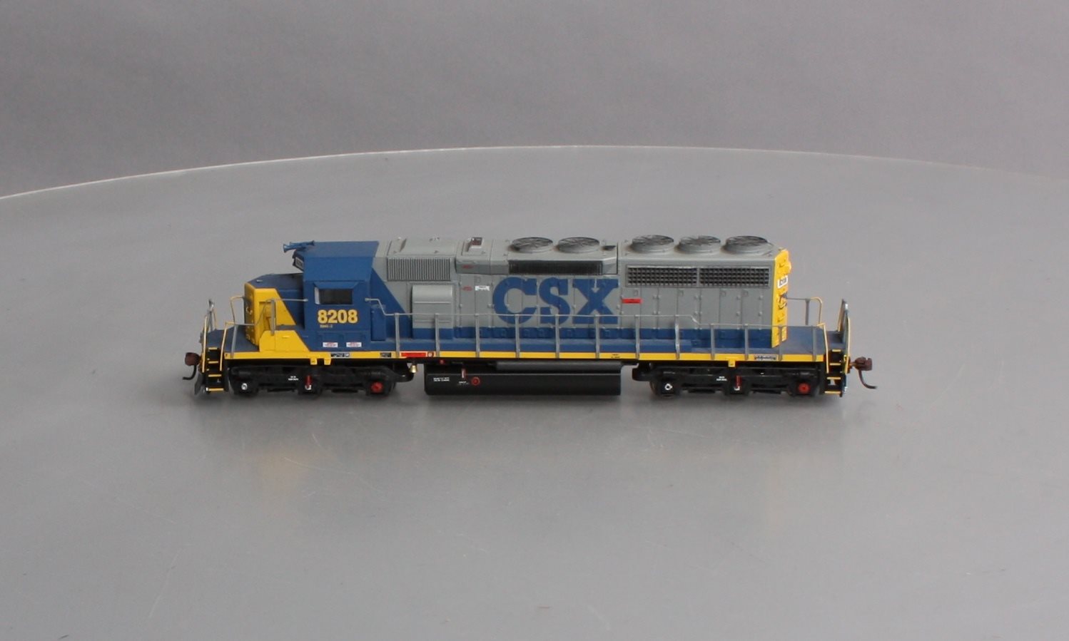 Broadway Limited 707 HO CSX Paragon™ Series Diesel EMD SD40-2 #8208