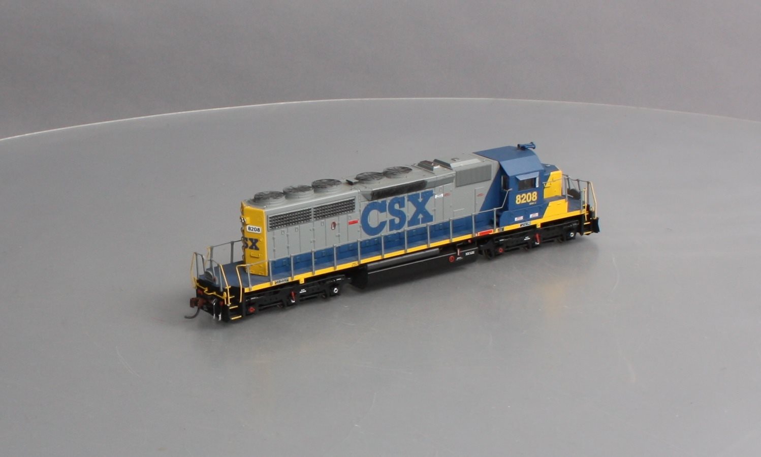 Broadway Limited 707 HO CSX Paragon™ Series Diesel EMD SD40-2 #8208