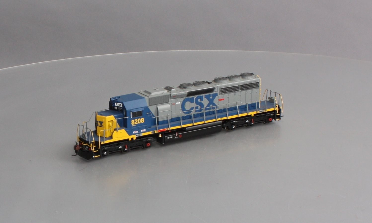 Broadway Limited 707 HO CSX Paragon™ Series Diesel EMD SD40-2 #8208