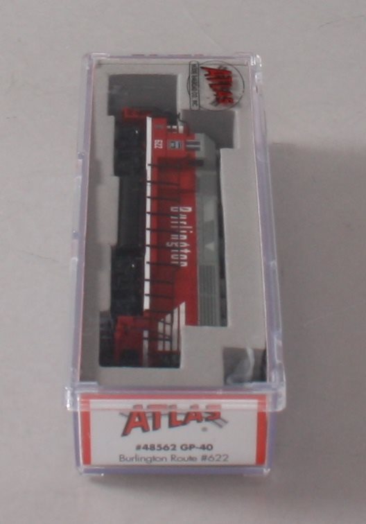 Atlas 48562 N Scale CB&Q GP40 Diesel Locomotive #622