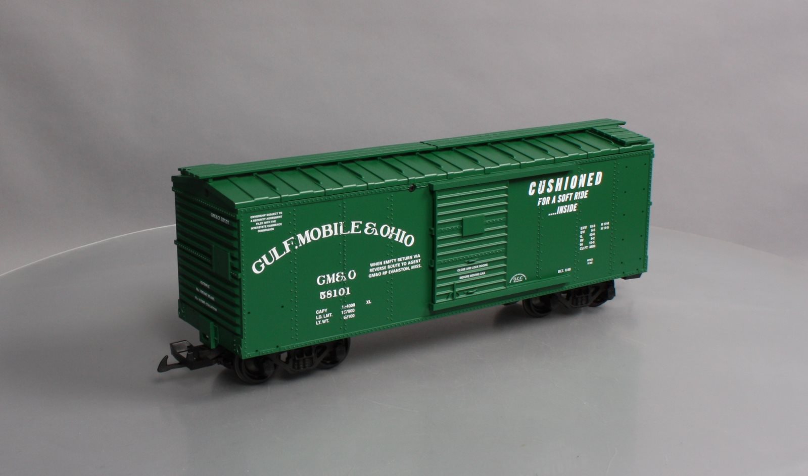 USA Trains R19092B G Gulf, Mobile & Ohio Simulated Steel Box Car #58101 (Green)