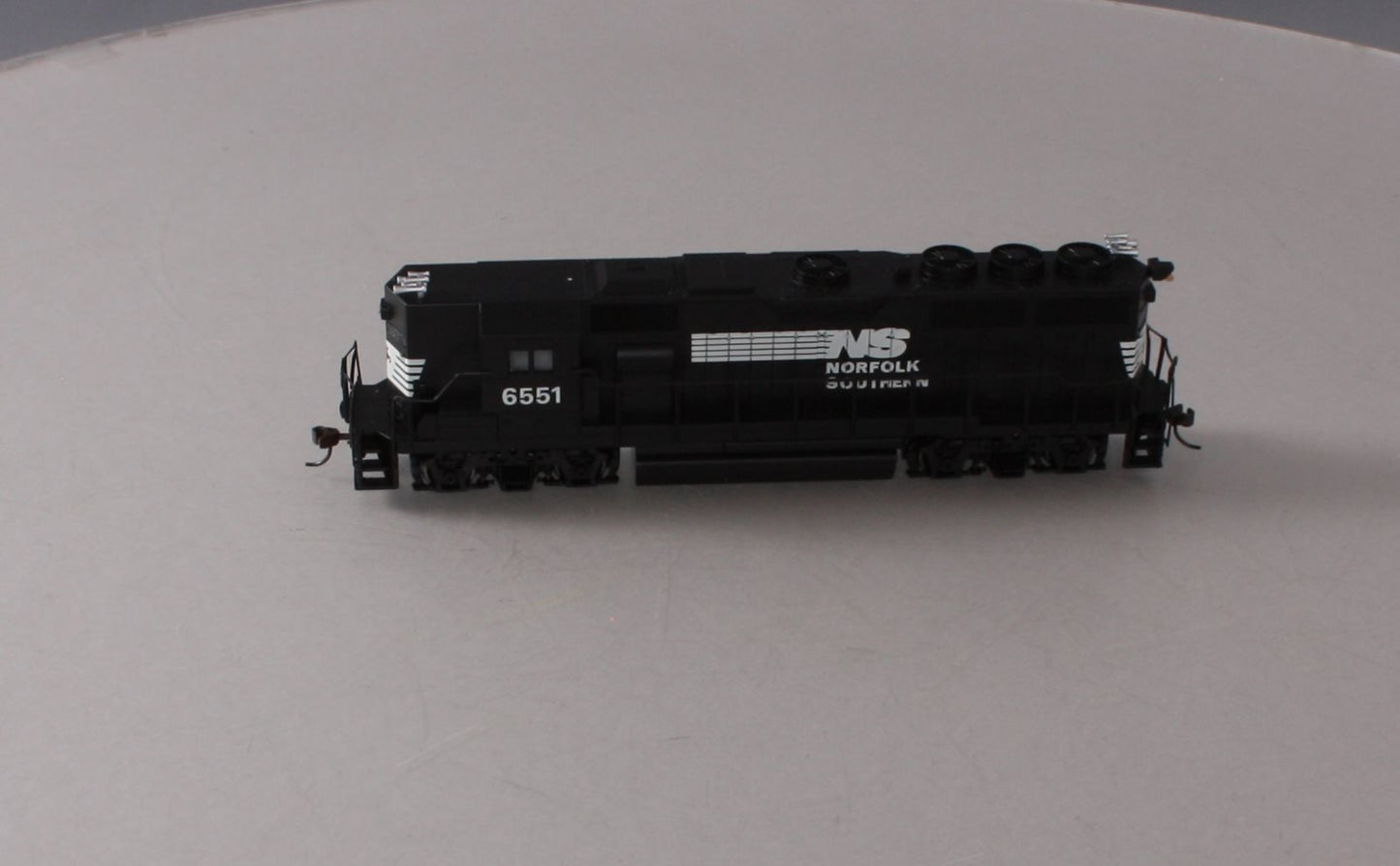 Bachmann 61241 HO Norfolk & Southern EMD High-Hood GP50 Diesel Engine #6551