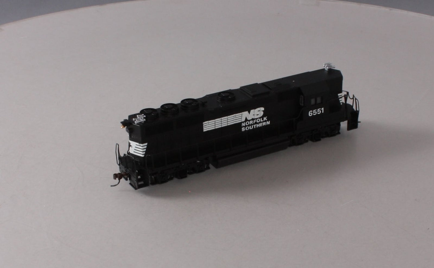 Bachmann 61241 HO Norfolk & Southern EMD High-Hood GP50 Diesel Engine #6551