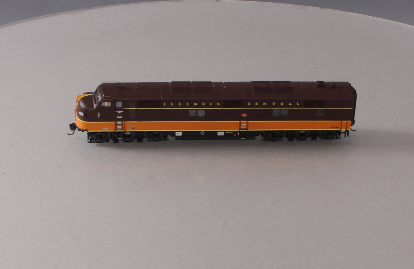Proto 2000 21108 Illinois Central EMD E7A Diesel Locomotive #4000