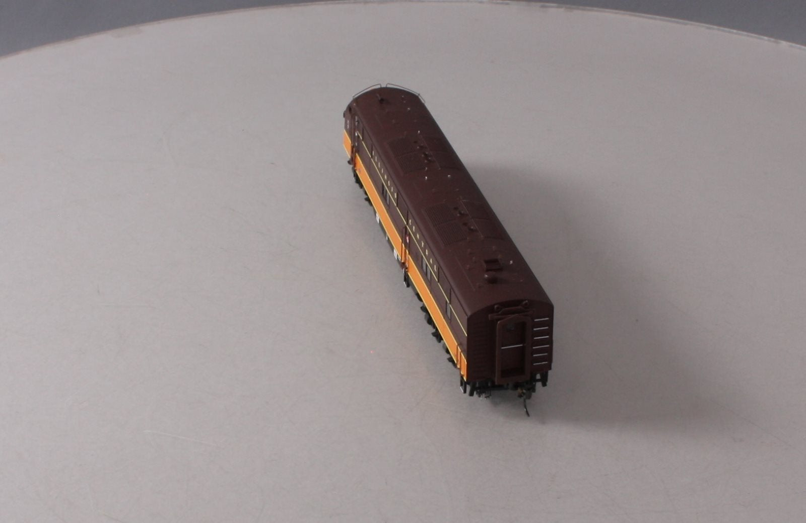 Proto 2000 21108 Illinois Central EMD E7A Diesel Locomotive #4000