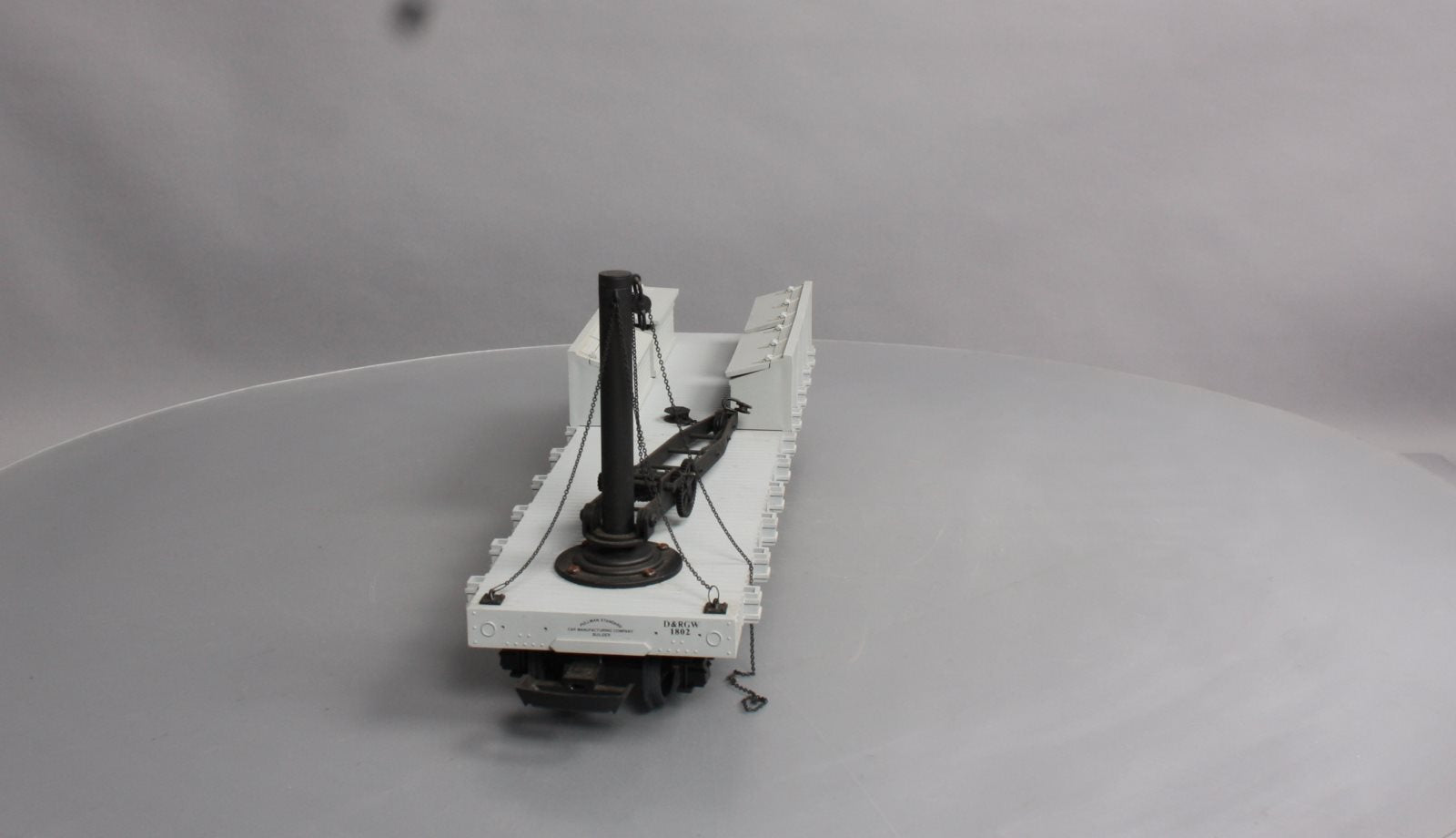USA Trains 1802 G Denver & Rio Grande Western Derrick Car - Plastic Wheels