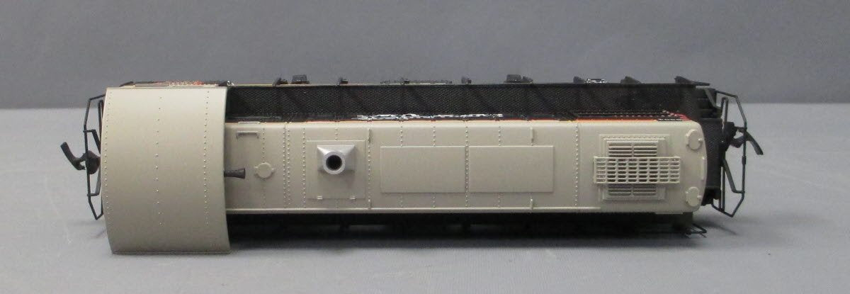 Atlas 8704 HO Burlington Alco S-2 Diesel Locomotive #9304