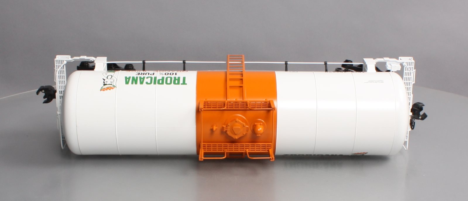 MTH 70-73036 G Scale Tropicanna Unibody Tank Car #782520/782528