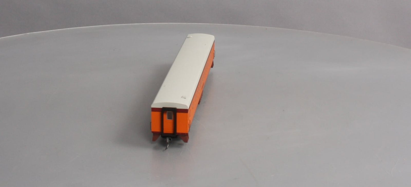Fox Valley Models 10031 HO Scale Milwaukee Hiawatha Passenger Coach #4401