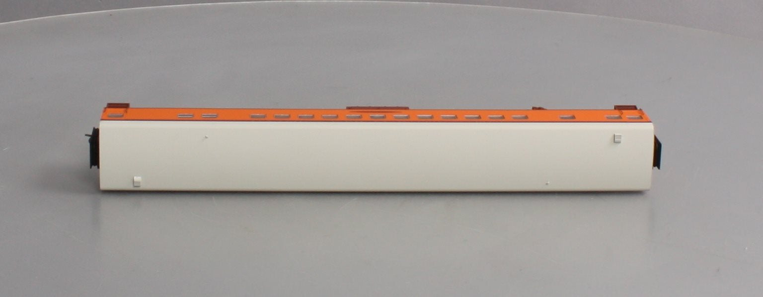 Fox Valley Models 10031 HO Scale Milwaukee Hiawatha Passenger Coach #4401
