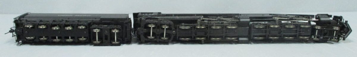 Broadway Limited 6503 HO UP Big Boy 4-8-8-4 Steam Loco #4020 w/ DCC, Snd & Smoke