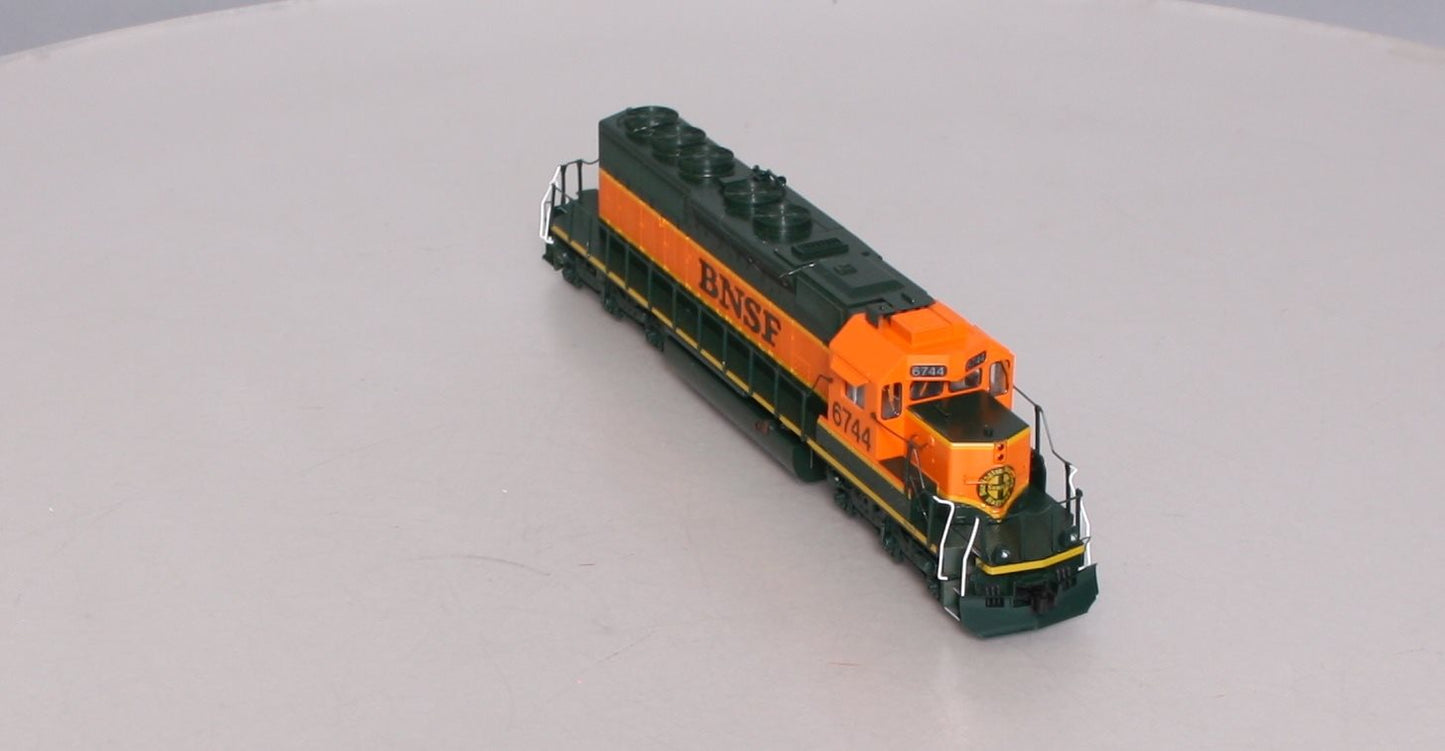 Kato 37-6613 HO Scale BNSF SD40-2 Diesel Engine #6744