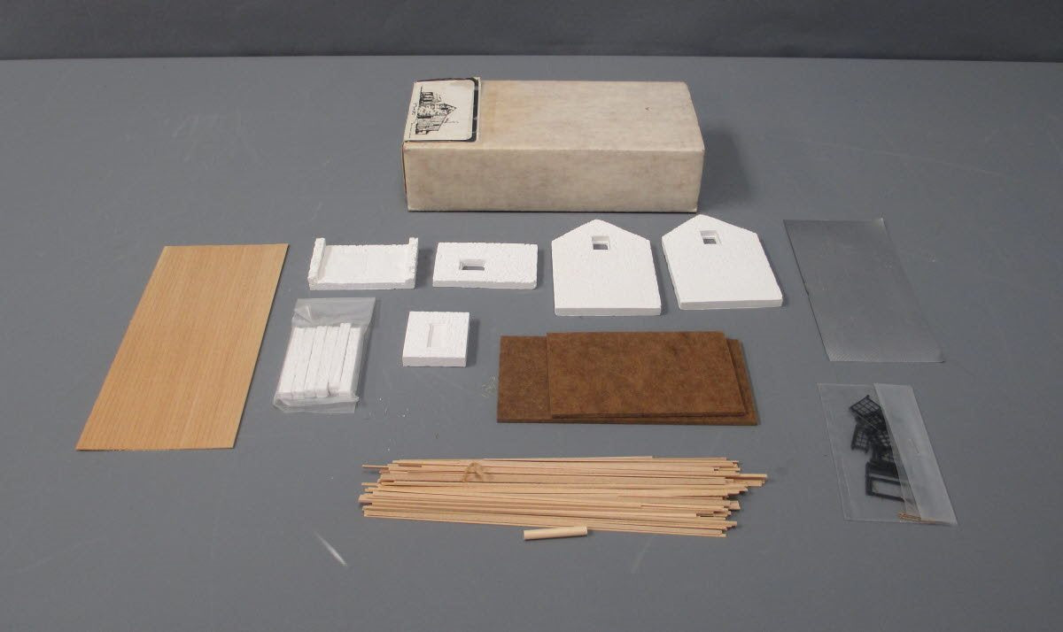 Thomas A Yorke Ent 105 HO Scale Buildin's Rustic Stone & Frame Factory Kit