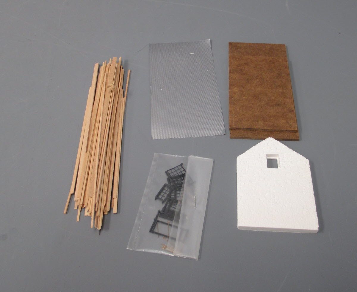 Thomas A Yorke Ent 105 HO Scale Buildin's Rustic Stone & Frame Factory Kit