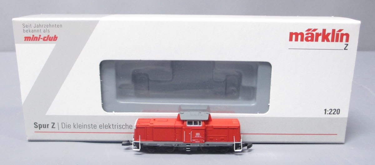 Marklin 88217 Z Scale DB Class 212 Diesel Locomotive