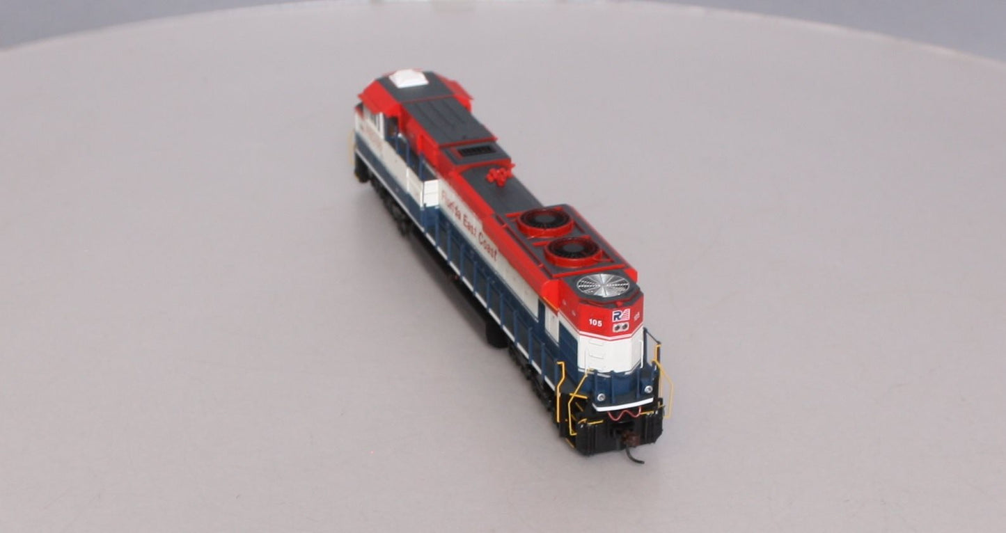 MTH 80-2030-0 HO Scale  FEC  SD70M-2 Diesel Engine #105 with NMRA Socket