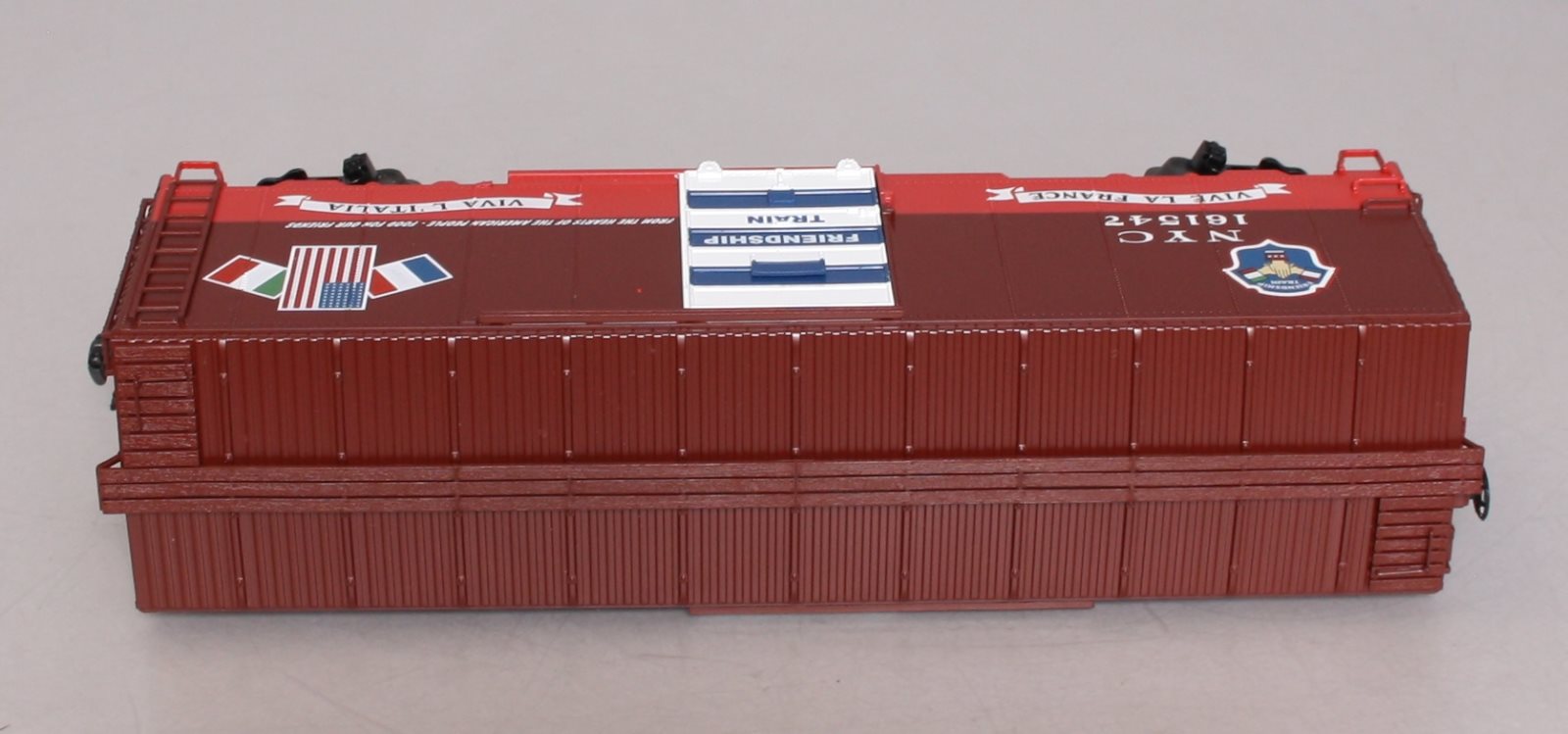 MTH 20-93522 NYC 1947 Friendship Train 40' AAR Box Car #161547