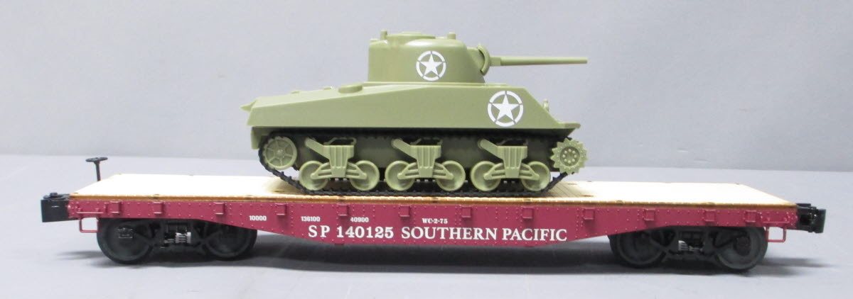 Lionel 1926732 O Southern Pacific 40' Flatcar with Sherman Tank #140125