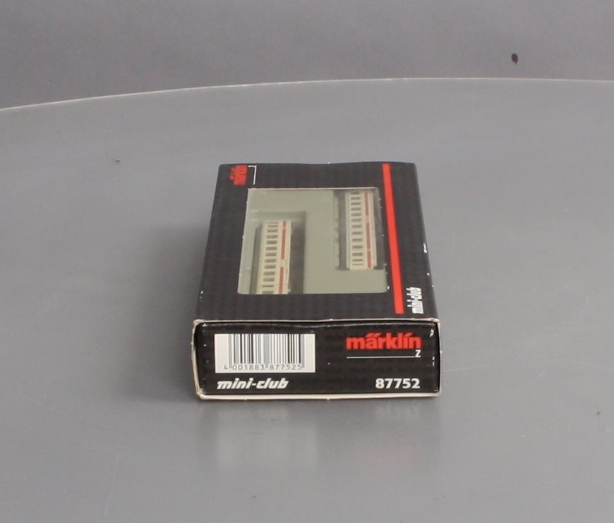 Marklin 87752 Z Scale DB AG Express Train Passenger Car