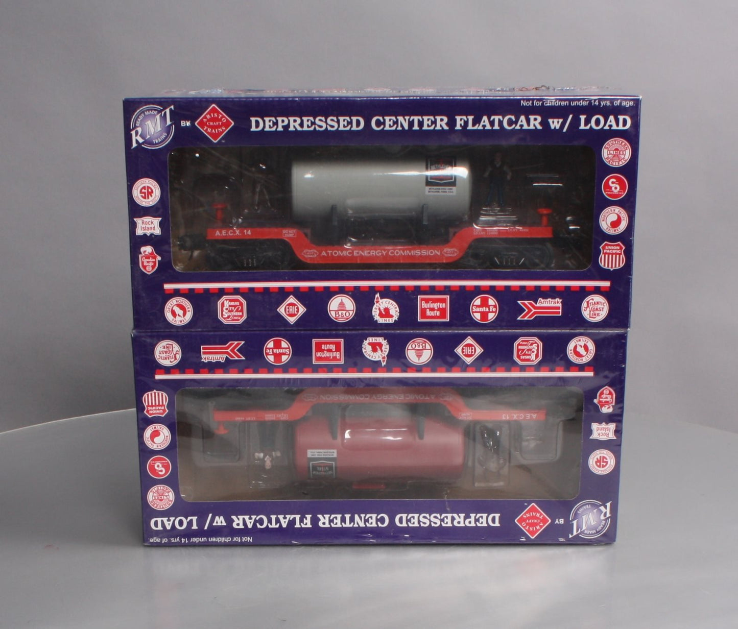 RMT 96509 O AEC Depressed Center Flat Car (Pack of 2)
