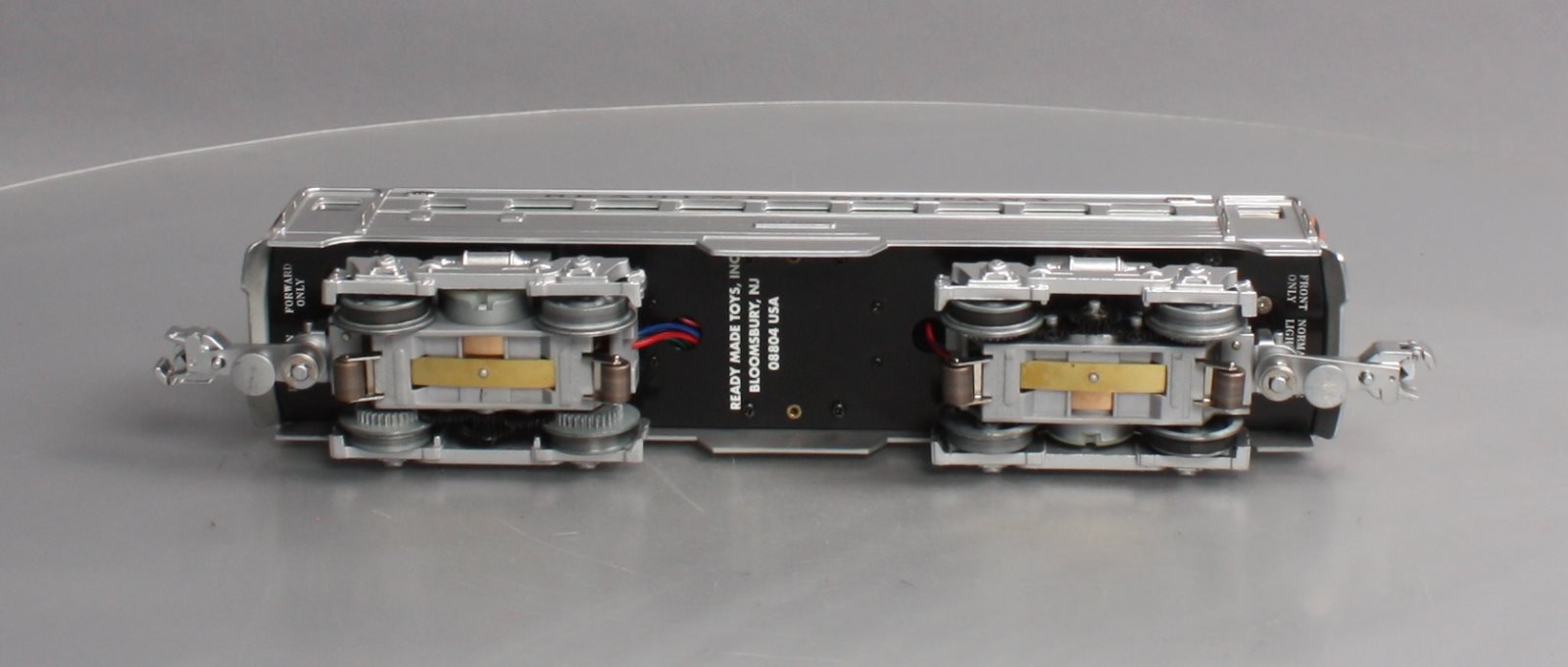 RMT 5202 O Gauge Reading BUDDY Powered Diesel Locomotive #9161