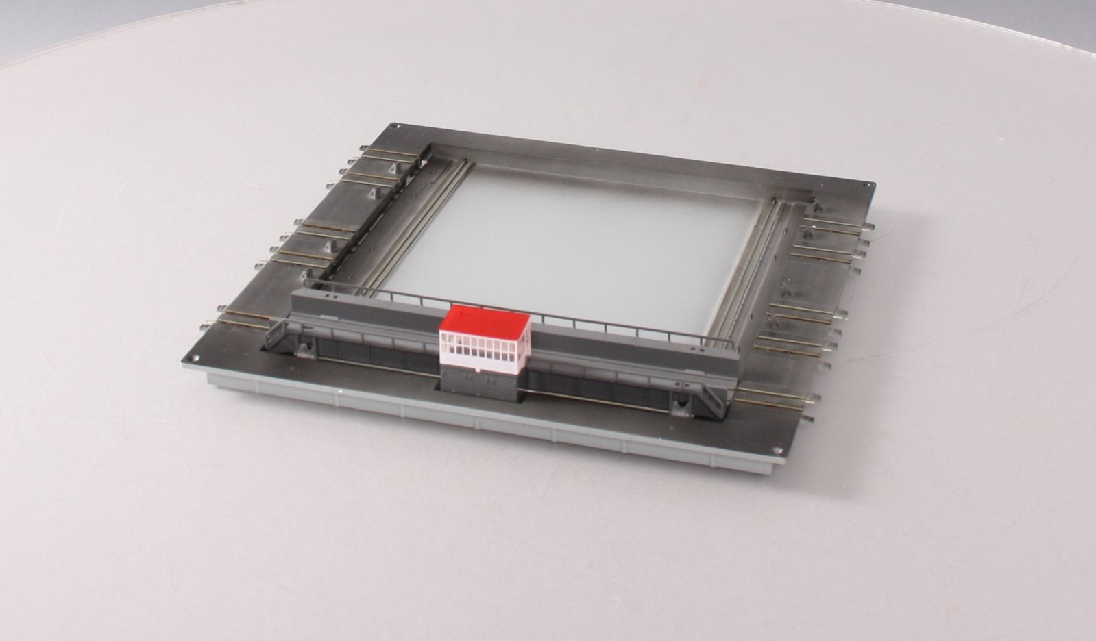 Marklin 89941 Z Transfer Table with Controller – Trainz