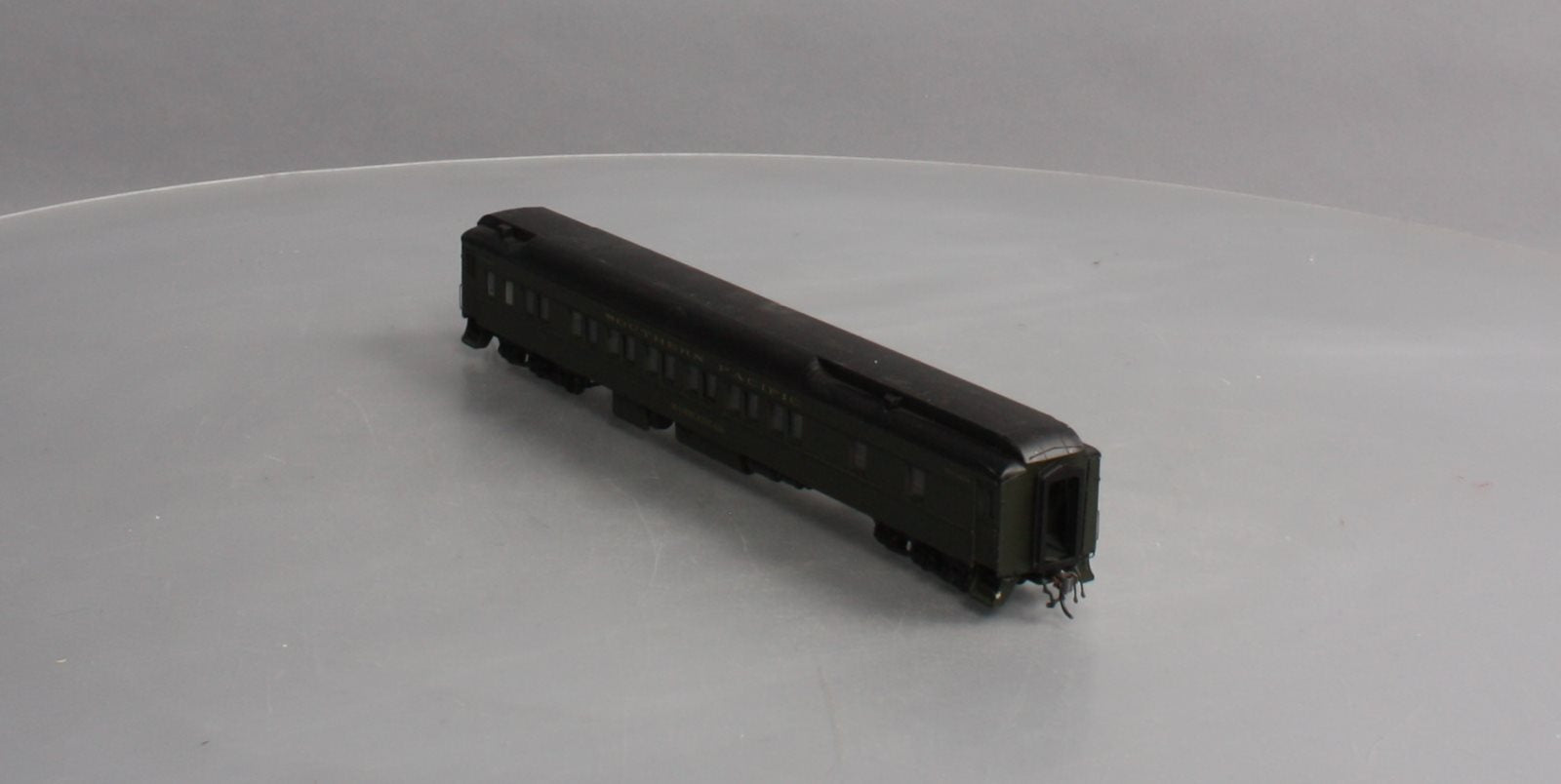 Branchline Trains 15312 HO Southern Pacific Marblehead 1-21 Pullman Sleeper Car