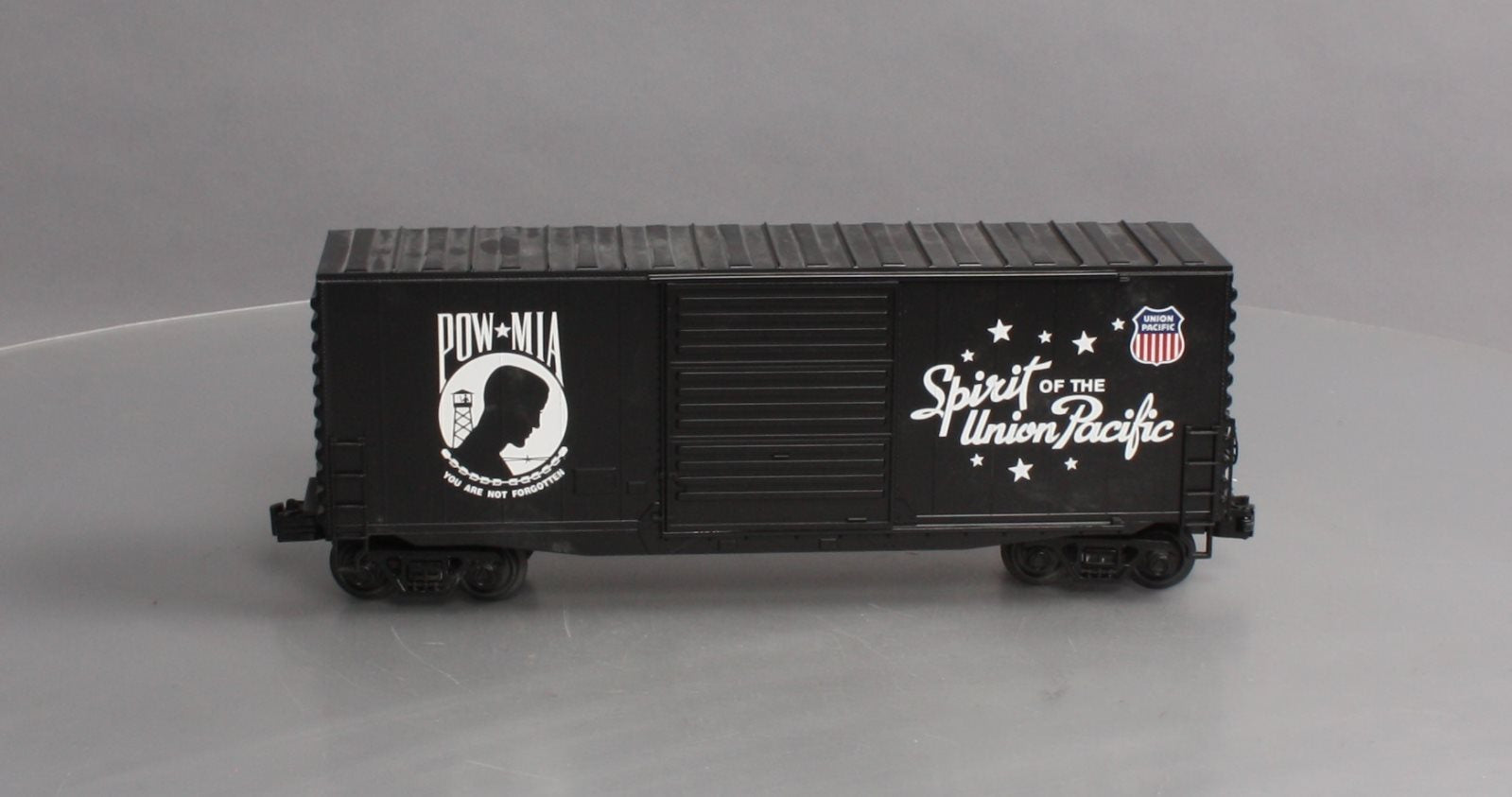 MTH 30-74927 O Union Pacific P.O.W. Spirit Union Pacific 40’ High Cube Box Car