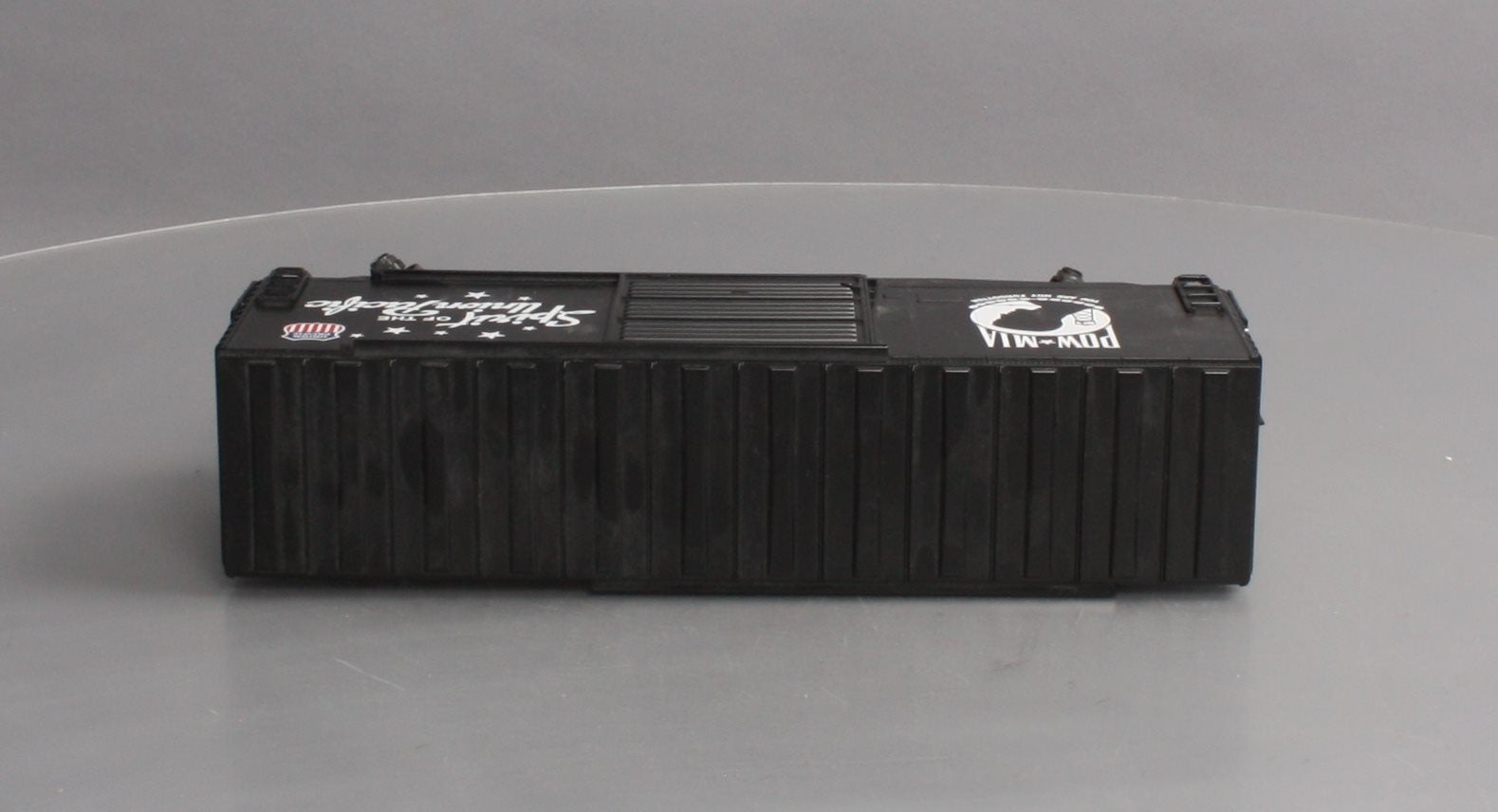 MTH 30-74927 O Union Pacific P.O.W. Spirit Union Pacific 40’ High Cube Box Car