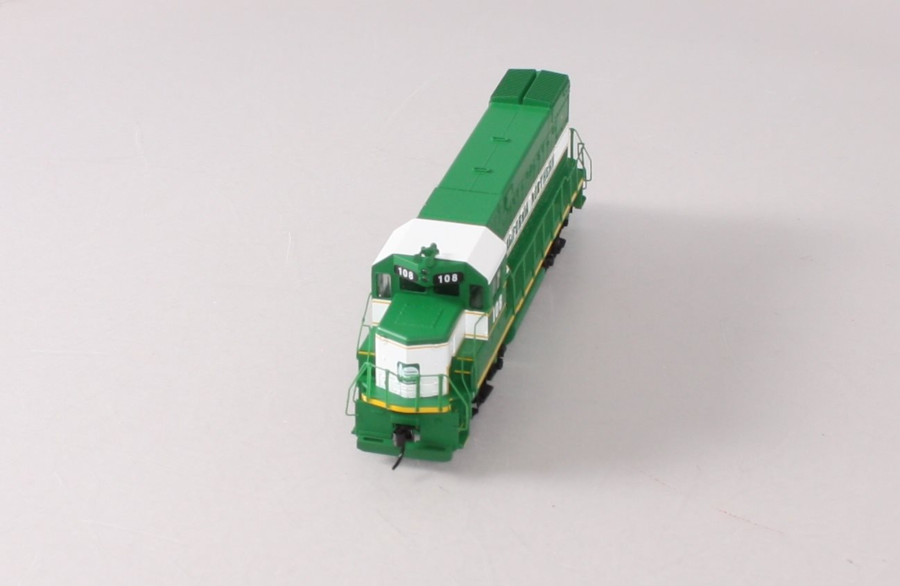 Proto 1000 920-35065 HO Calif Northern GP15-1 Diesel Locomotive #108